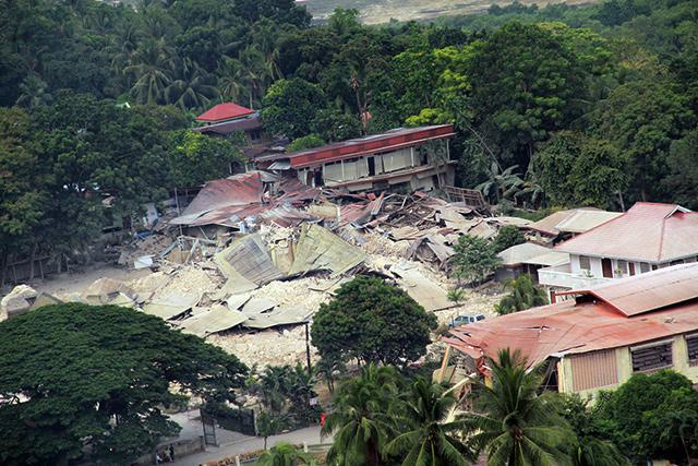 Collapsed School Building in Loon