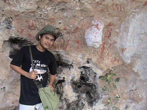 Rock Painting near Anda